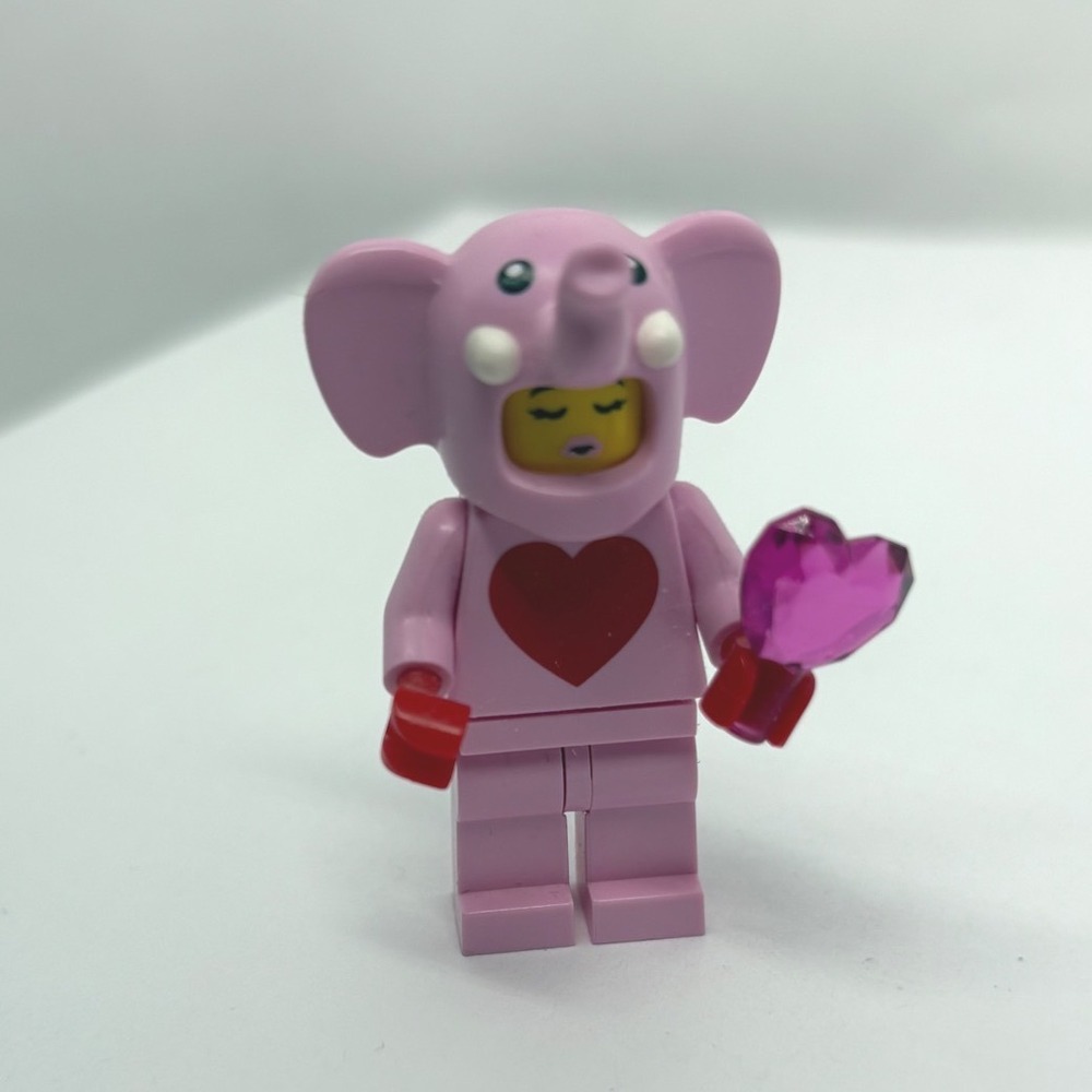 LEGO Pink Elephant Girl Minifigure Heart Torso Sunglasses Valentine's Day Love - Picture 3 of 5